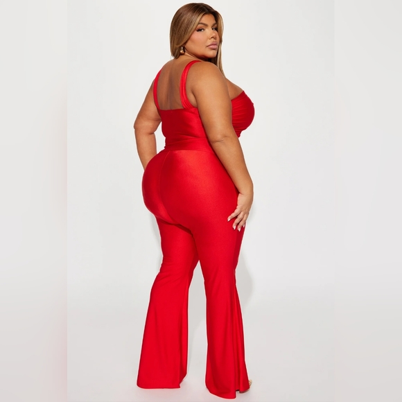 Fashion Nova "My Final Rose πΉ Pant Set" (Red) - Picture 3 of 6